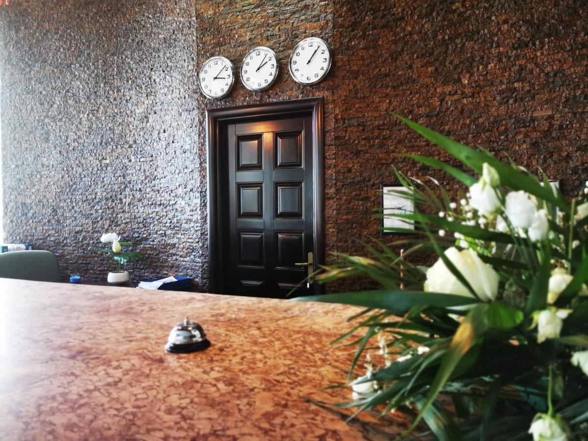 Hotel Unirea Focsani Luaran gambar